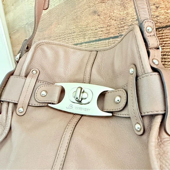 B. Makowsky Pebbled Leather Saddle Crossbody - Picture 5 of 11